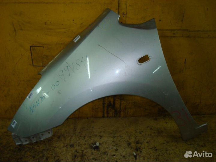 Крыло переднее Toyota Prius NHW20 (Левое)