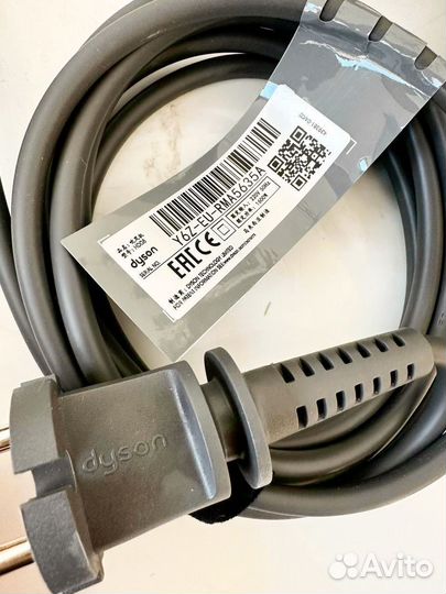 Фен dyson hd08