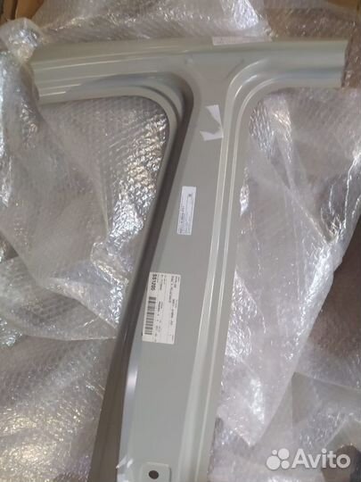 Стойка кузова средняя левая Suzuki SX4 2006-2013 Н