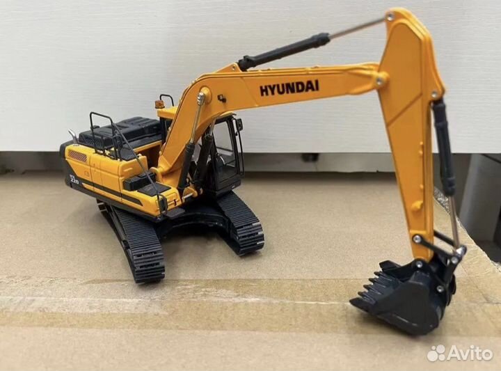 Автомодель экскаватор