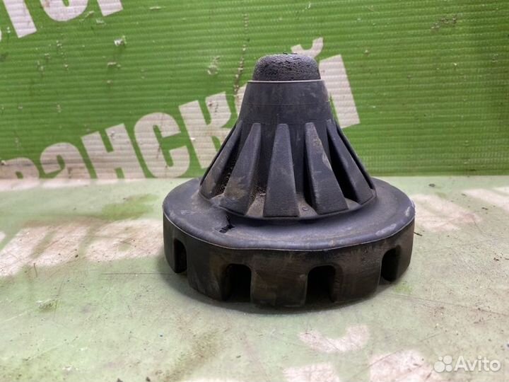 Опора пружины задняя Nissan Skyline PV36 VQ35HR