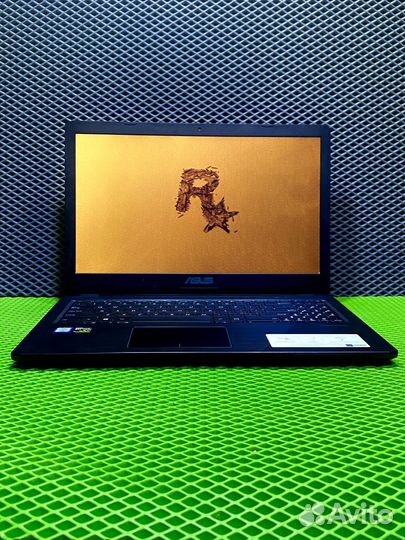 Игровой ноутбук Asus i7-8gen/16/128/1000/GTX 1050