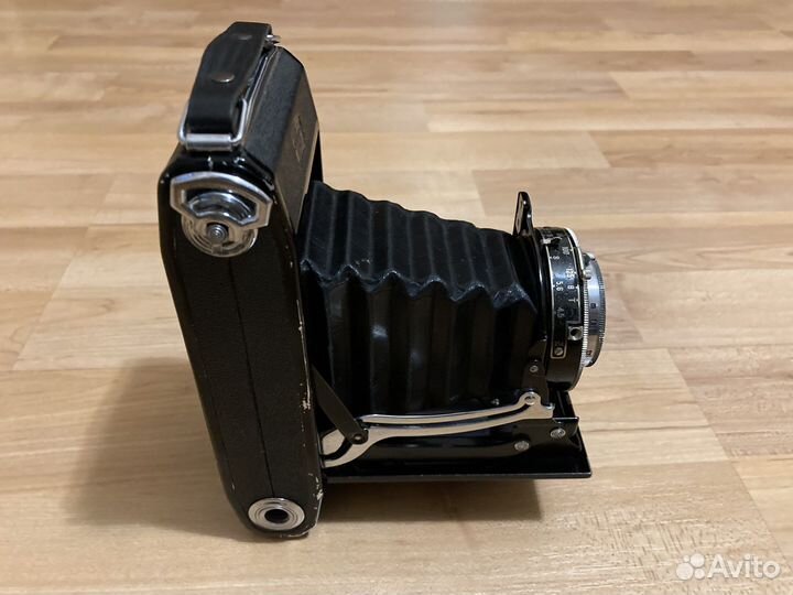 Фотоаппарат Zeiss Ikon Nettar 515/2