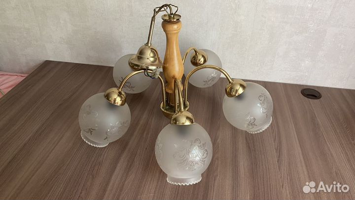 Люстра потолочная