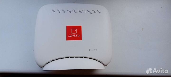 Тв приставка и роутер