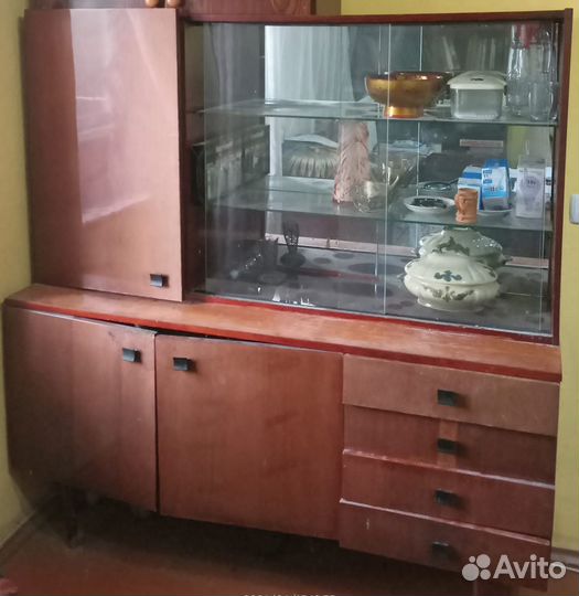 Шкаф сервант бу бесплатно