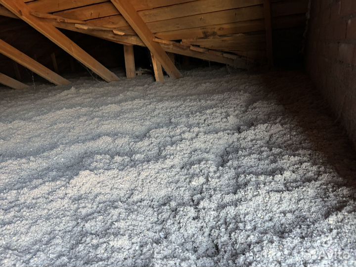 Эковата утеплитель для деревянных крыш