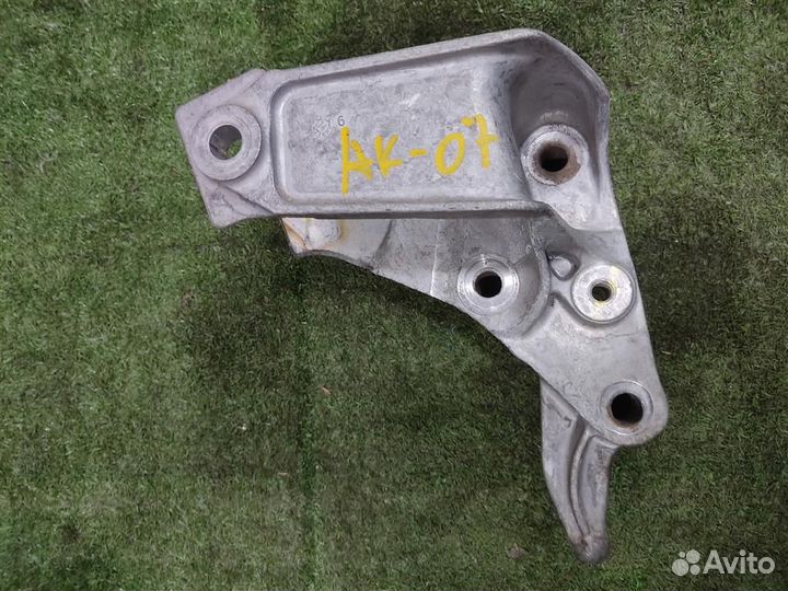 Опора (подушка) кпп Opel Antara 2014