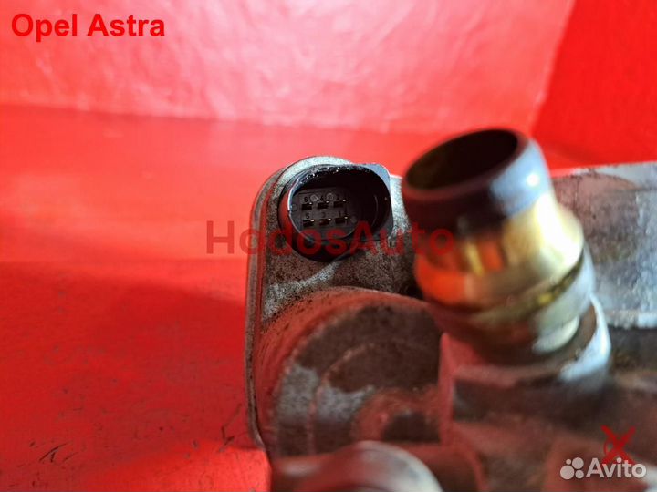 Дроссельная заслонка Z18XER Opel Astra