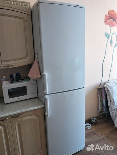 Холодильник атлант