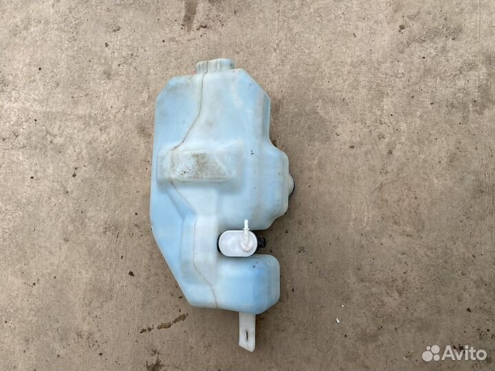 Бачок омывателя LADA Vesta