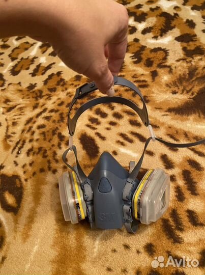 Спецовочная одежда/флисовая кофта/наушники/маска