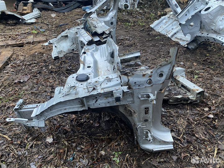 Четверть передняя правая левая Kia Ceed JD