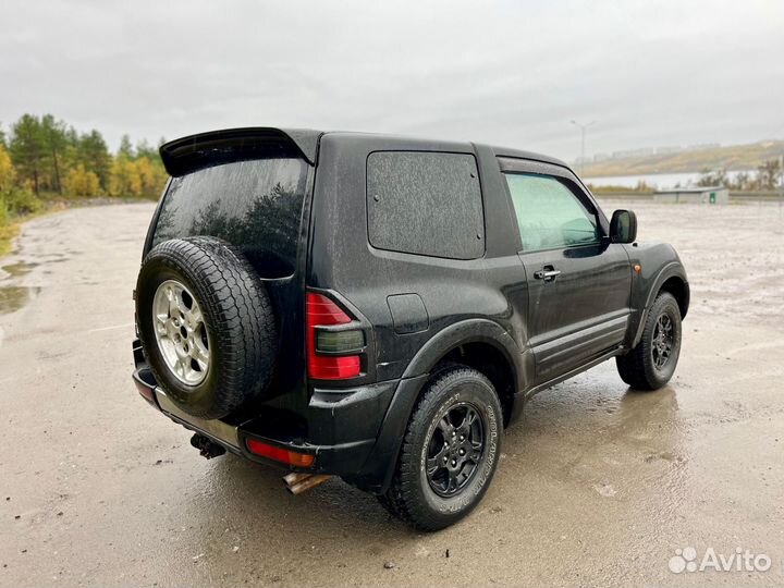 Mitsubishi Pajero 3.5 AT, 2000, 185 000 км