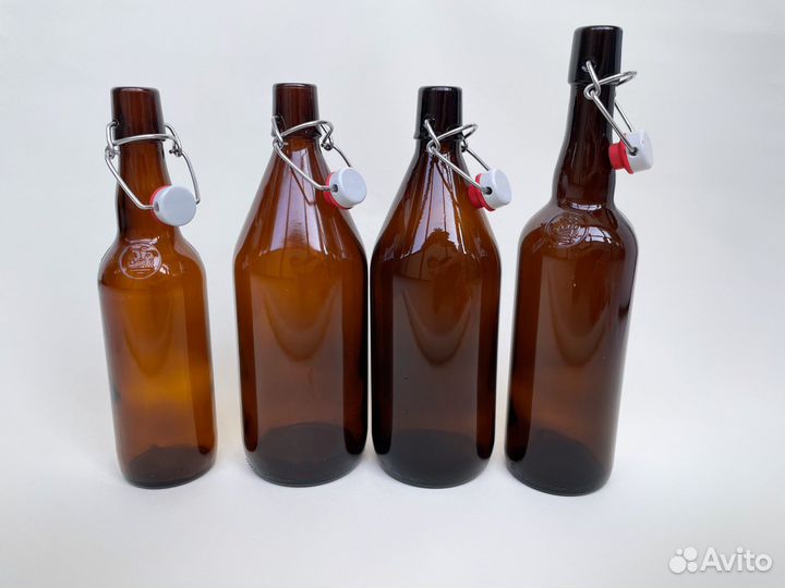 4 Бутылки с бугельной пробкой