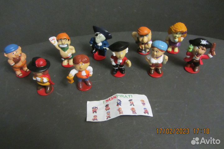 Пираты серия + вкладыш, пираты метал