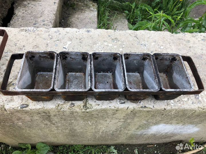 Формы для выпечки хлеба б/у