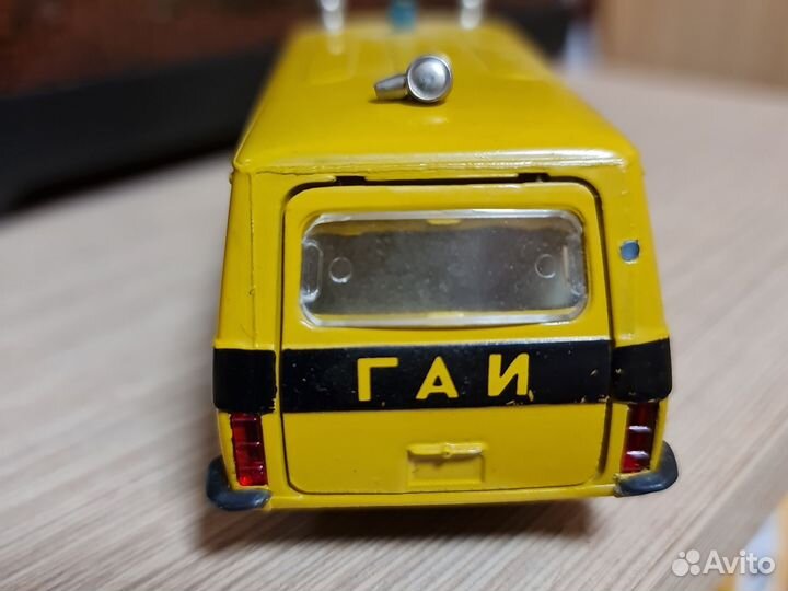 Модель автомобиля 1 43 раф гаи