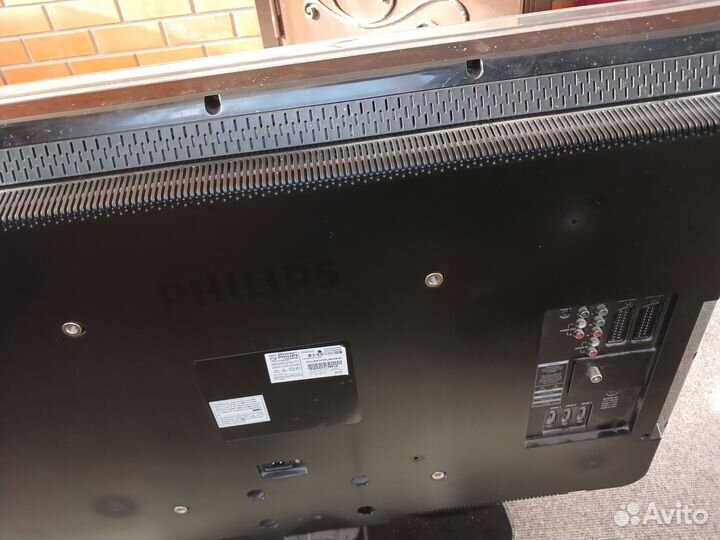 Телевизор LCD philips 37PFL5603S/60 на запчасти