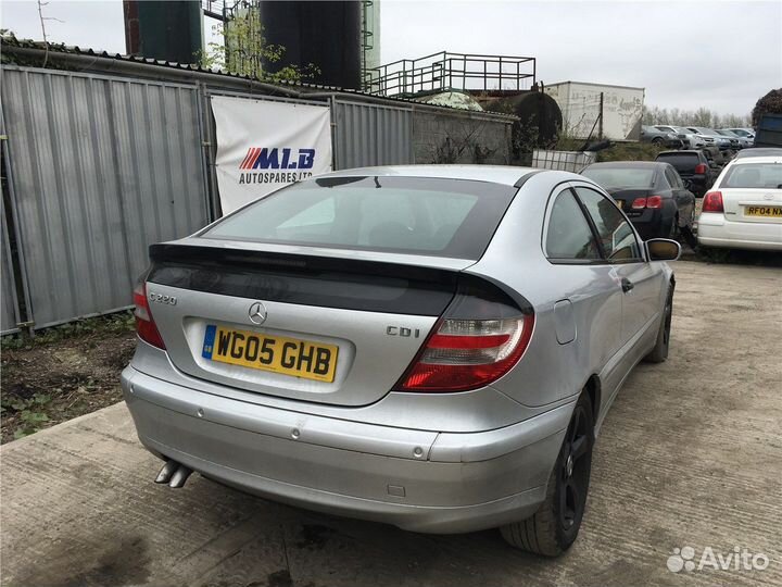 Разбор на запчасти Mercedes C W203 2000-2007