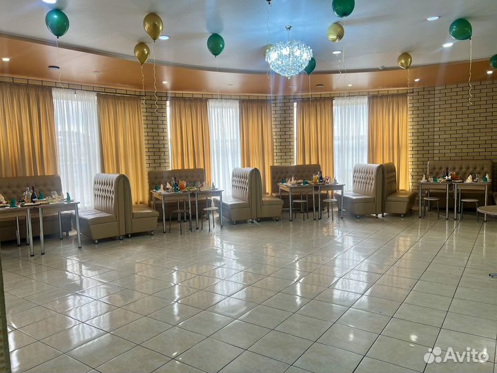 Кассир-официант