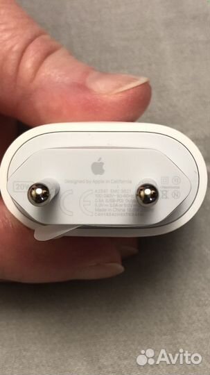 Зарядка на iPhone