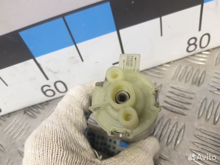 Б/У Моторчик регулировки сиденья левого