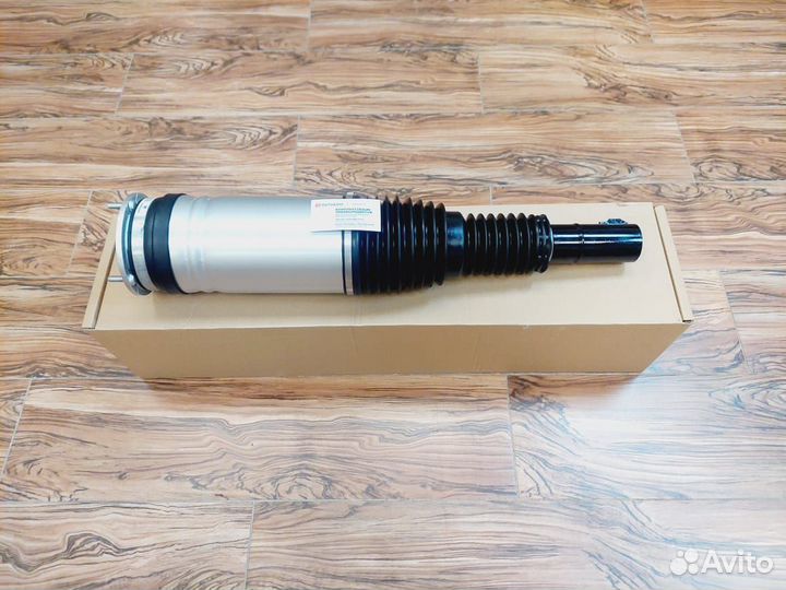 Пневмостойка LR Range Rover L494 CVD