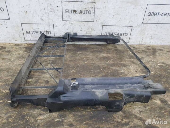 Рамка радиатора Bmw X5 E53 4.4 2004