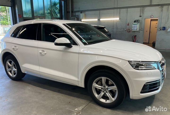 В разборе Audi Q5 80A