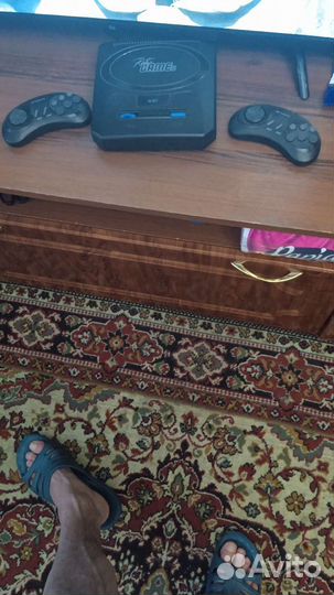Игровая приставка