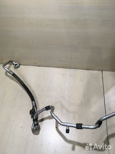 Трубка кондиционера Фольксваген пассат Б7 1.8I