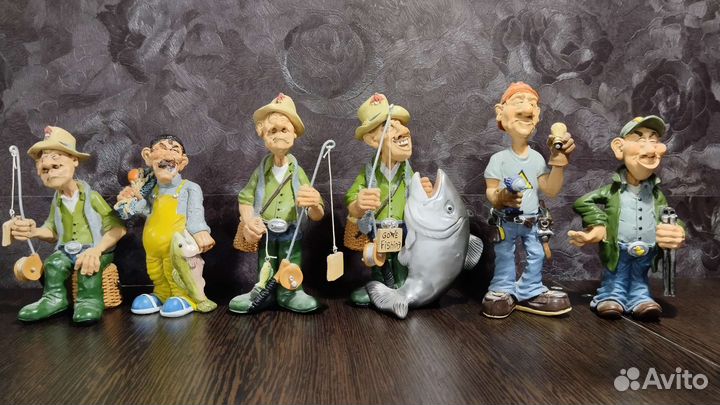 Коллекция статуэток