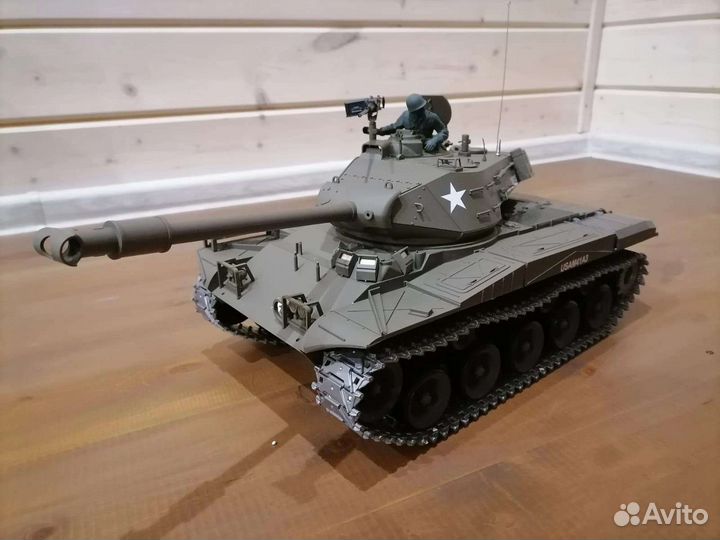 Радиоуправляемая модель танка Bulldog