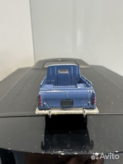 Модель автомобиля Москвич Пикап 1/43