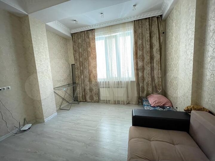 2-к. квартира, 56 м², 7/10 эт.
