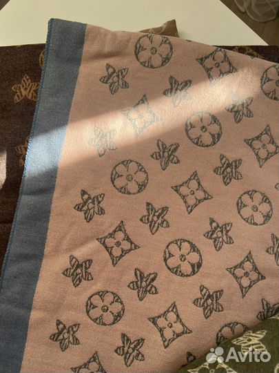 Шарфы платки палантины