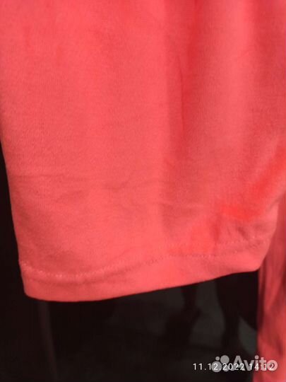 Продам спортивный костюм 46-48 р новый