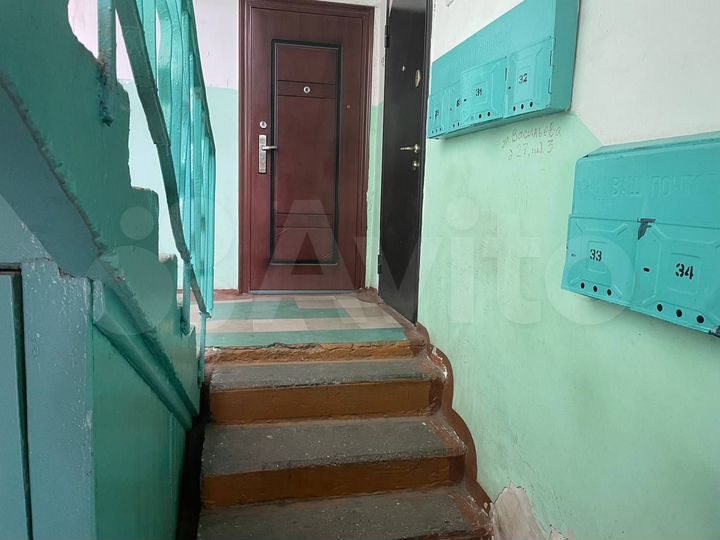 2-к. квартира, 51 м², 1/4 эт.