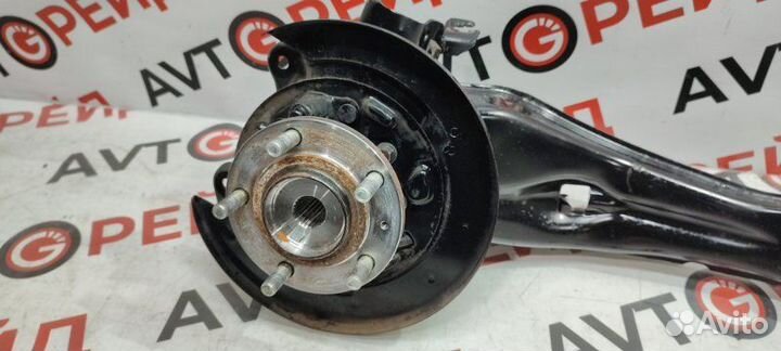 Ступица задняя правая Mitsubishi Airtrek CU5W 4G69