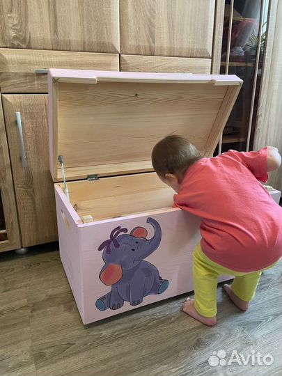 Корзина для белья из дерева