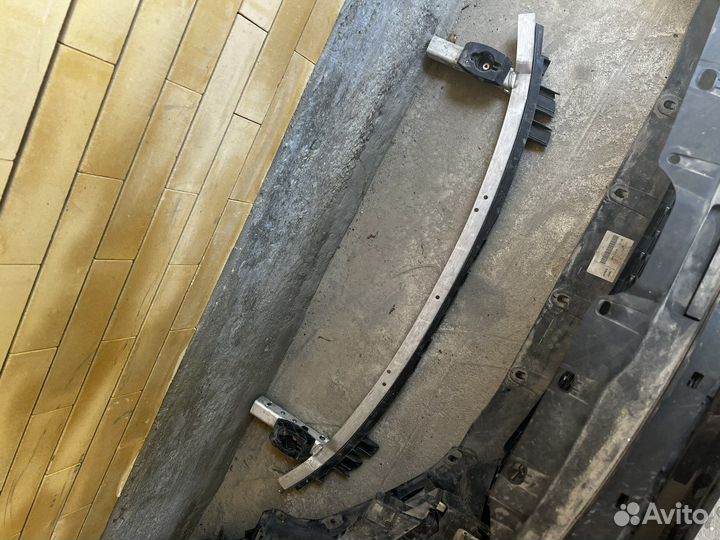 Передний бампер в сборе BMW G30 М пакет