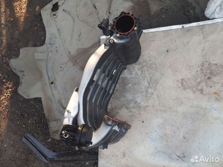 Впускной коллектор audi tt 8N3 BHE