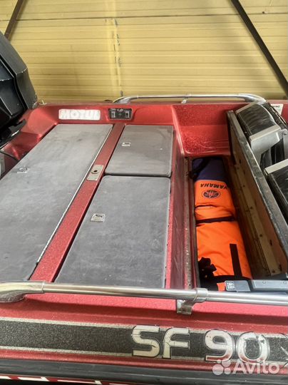 Катер bassboat skeeter