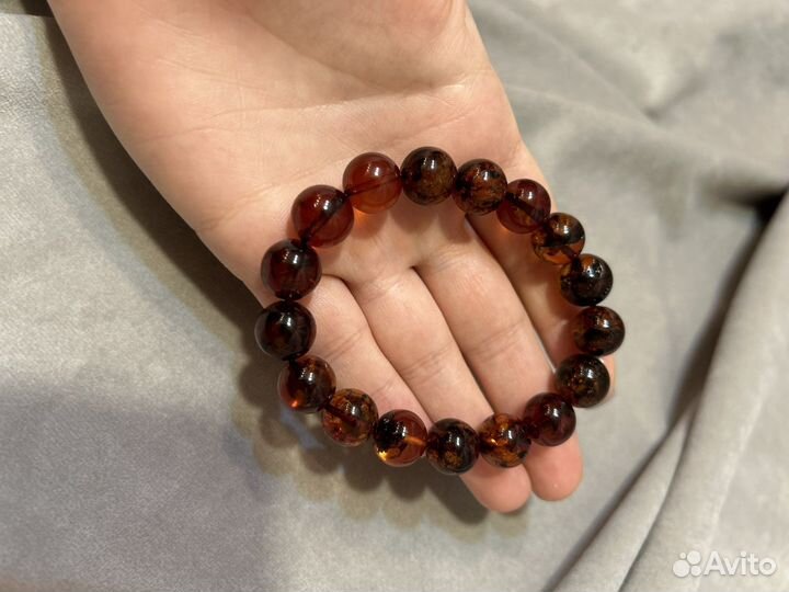 Браслеты из янтаря