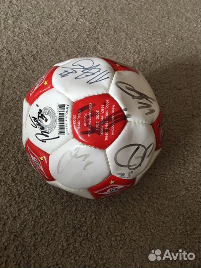 Футбольный мяч