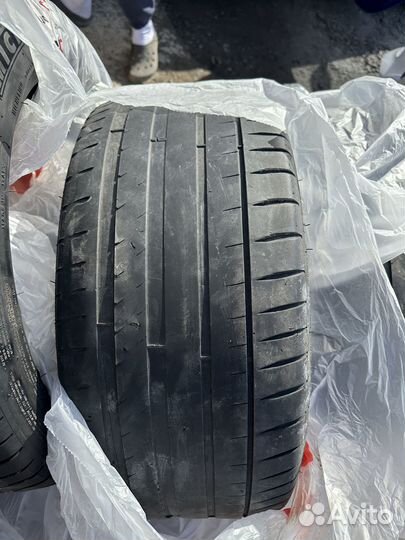 Michelin Pilot Sport 4 225/45 R18 и 255/40 R18
