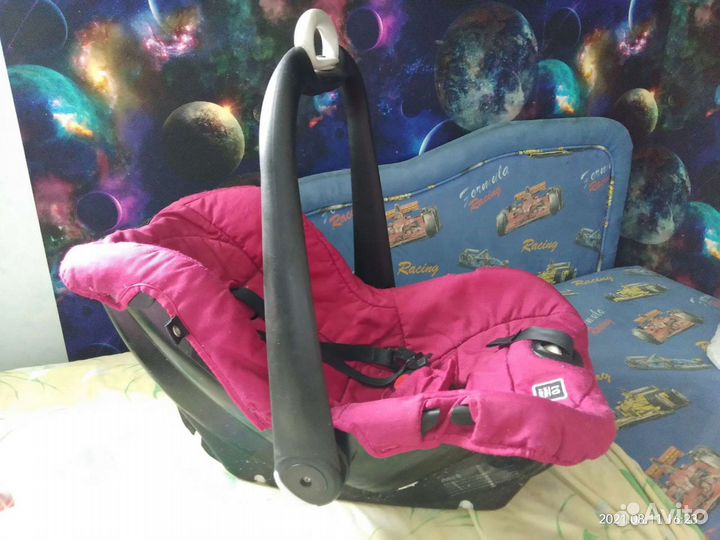 Детское автокресло (люлька) от 0 мес