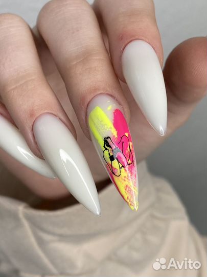 Наращивание ногтей