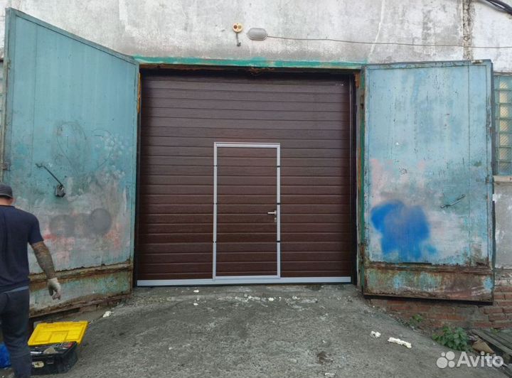 Гаражные ролетные ворота с доставкой